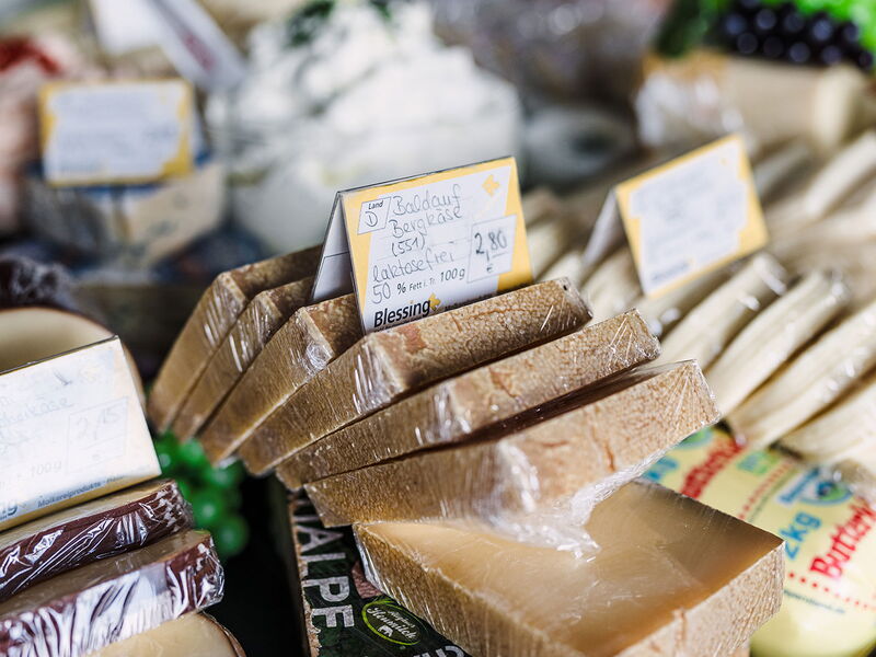 Käsetheke - Metzgerei Hirschle Süßen